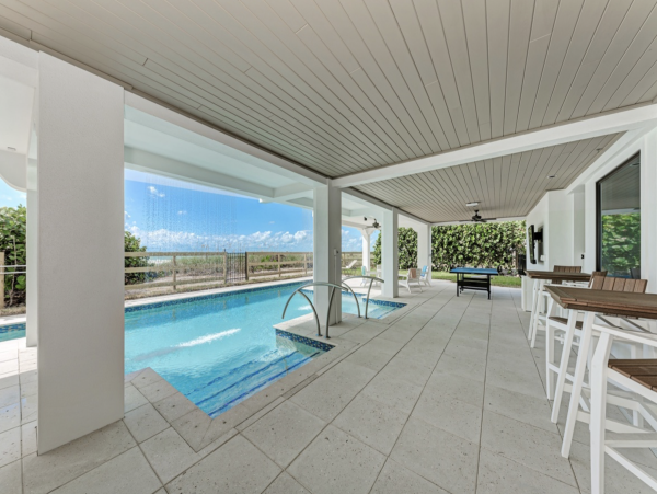 Anna Maria Island Beachfront Condo Rental - Luxury 4-Bedroom Gulf-View Vacation Condo with Pool and Spa
